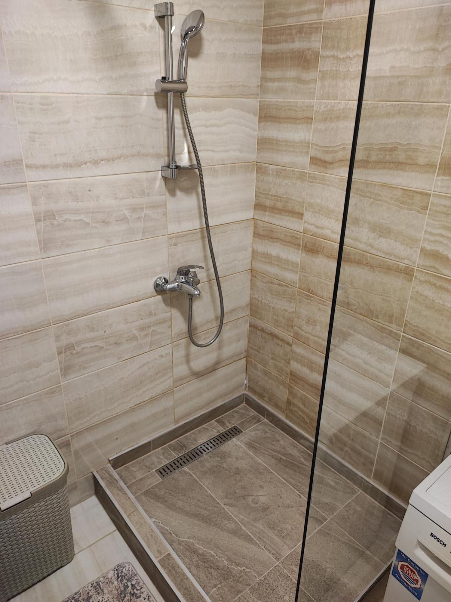 S&D Apartman Lukavica Ngoại thất bức ảnh